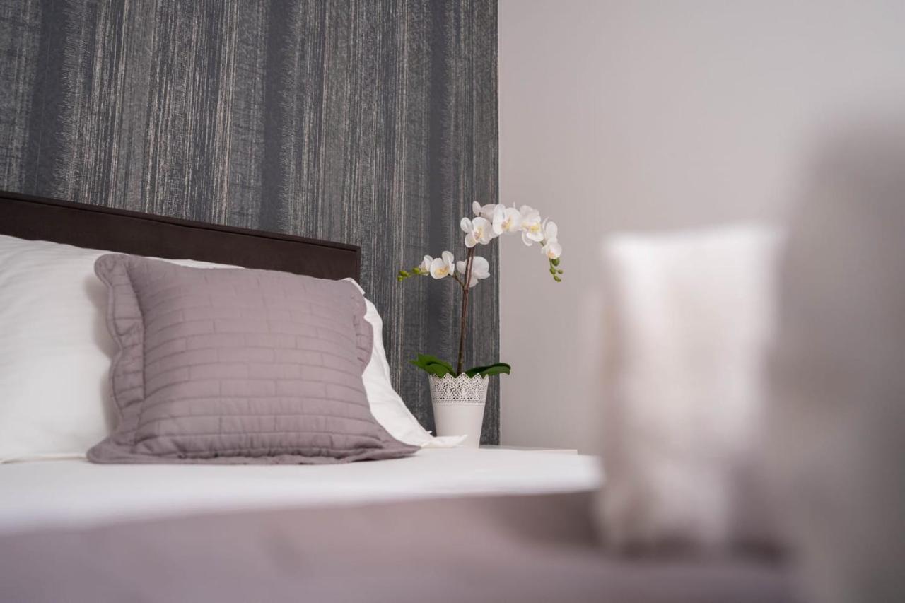 Apartmani Lara Башка-Вода Екстер'єр фото